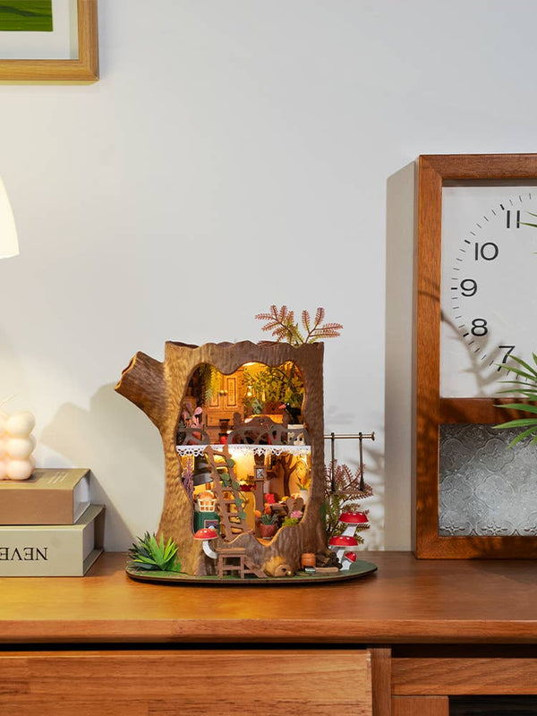 Fairytale Tree House – DIY Miniature Kit