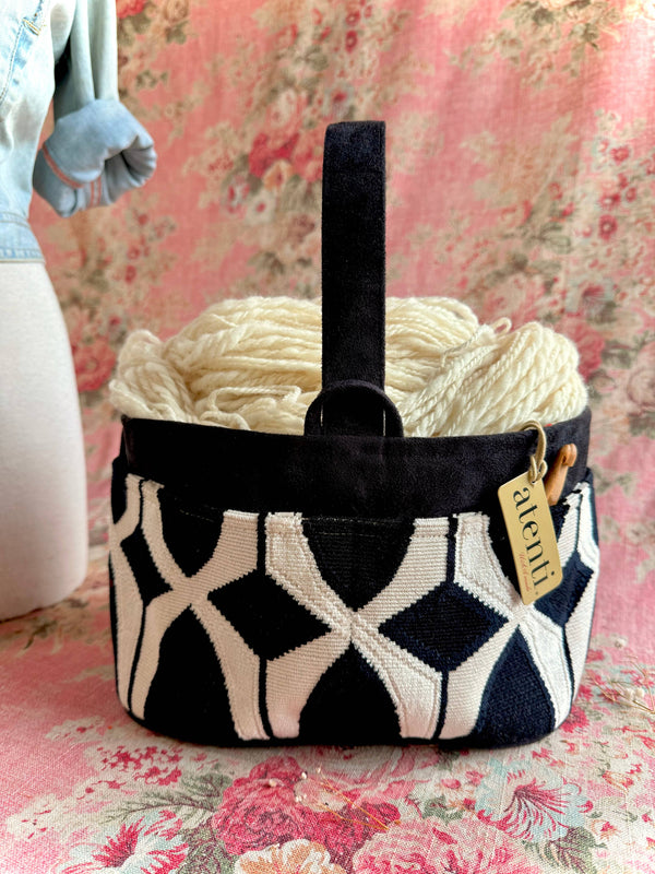 Forever Caddy– Knitting and Crochet Organizer Project Bag