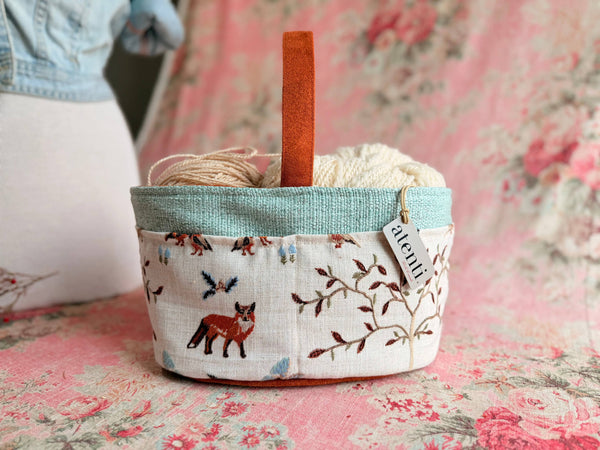 Foxy Caddy– Knitting and Crochet Organizer Project Bag