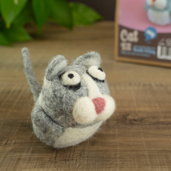 Cat – DIY Needle Felting Kit