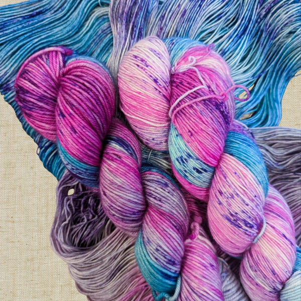 Aphrodite - Hand-Dyed Merino Yarn - Briar Patch Fibre Co