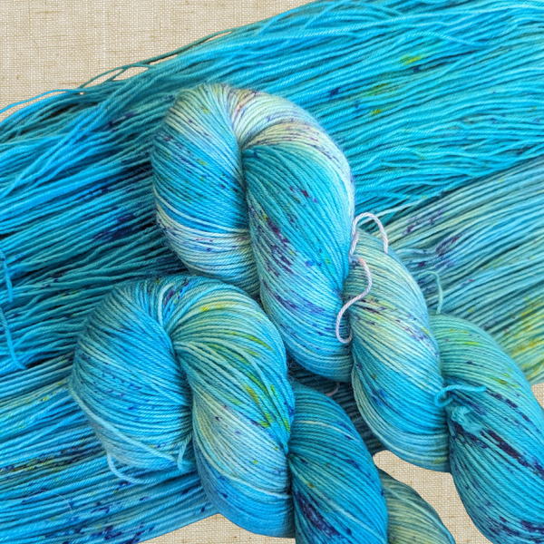 Poseidon – Hand-Dyed Merino Yarn - Briar Patch Fibre Co
