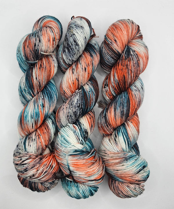 Imperium - Hand-Dyed Superwash Merino Yarn - Jadawoo Designs